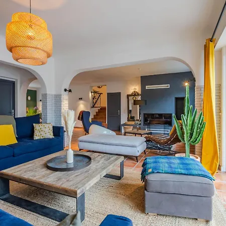L'hacienda 3*